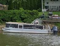 Tony and Betsy's Godfrey Pontoon